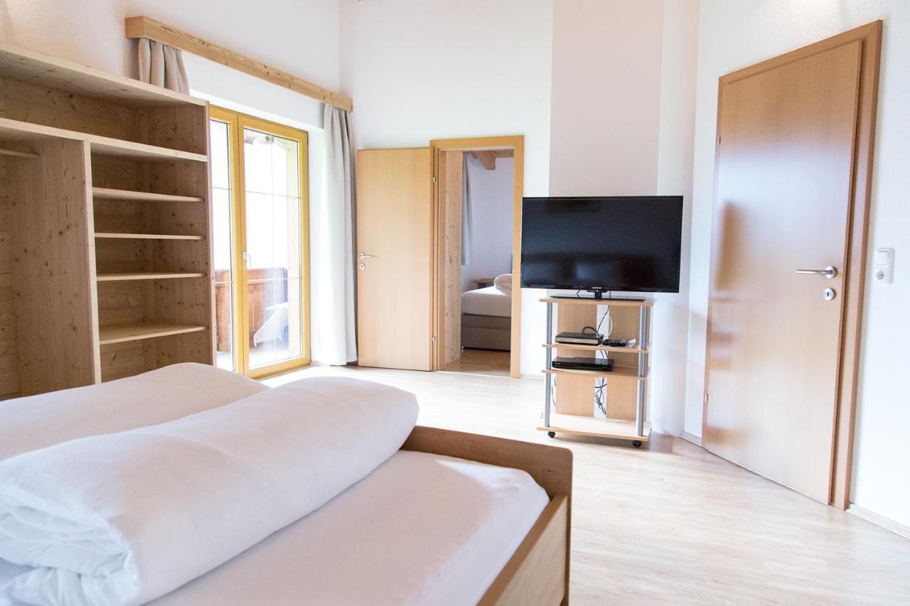 Kratzerwirt Apartments Нойщифт им Щубайтал Екстериор снимка