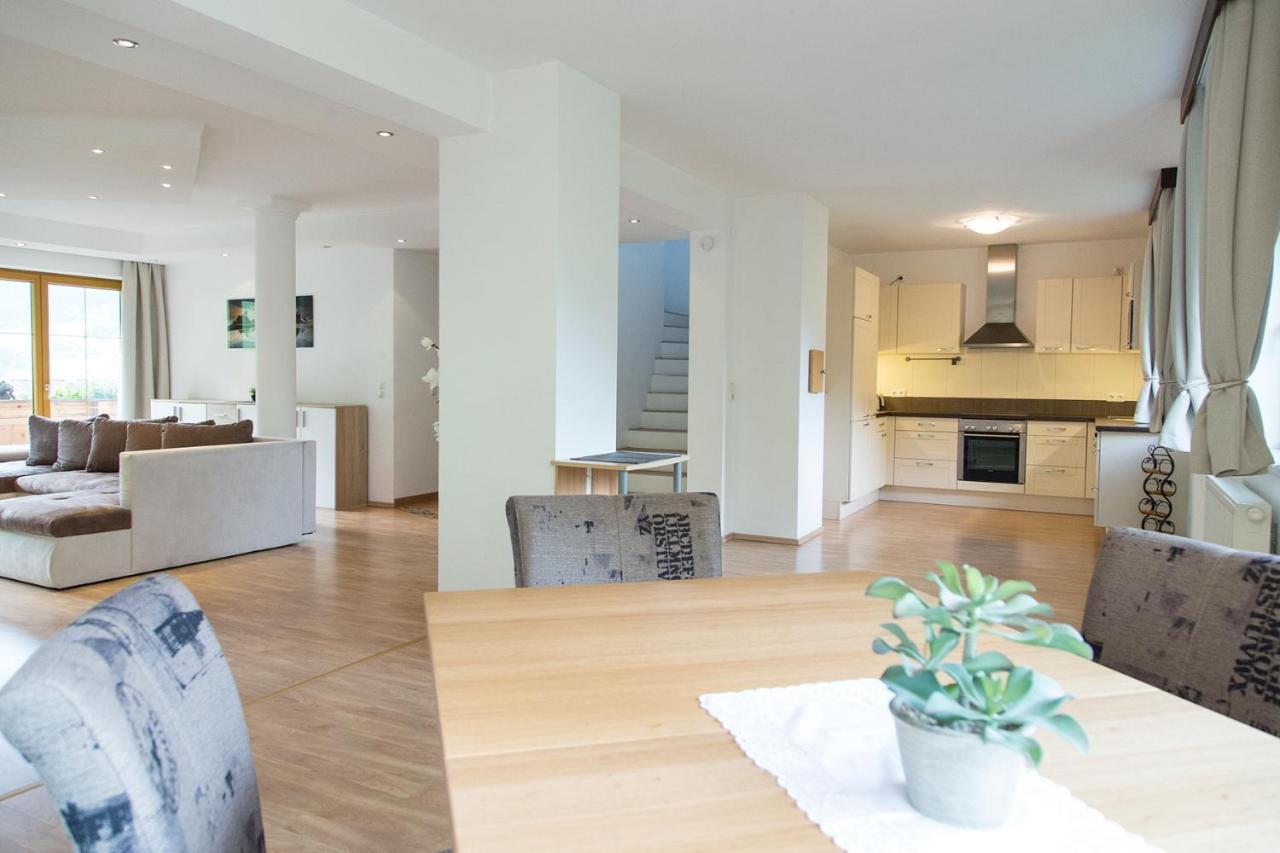 Kratzerwirt Apartments Нойщифт им Щубайтал Екстериор снимка