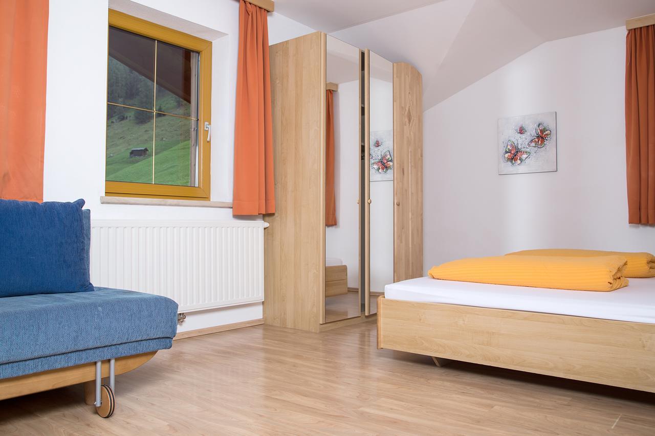 Kratzerwirt Apartments Нойщифт им Щубайтал Екстериор снимка